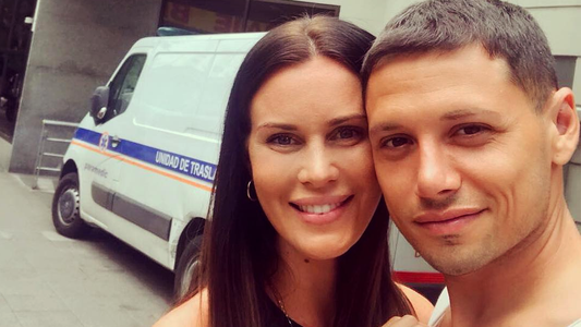 Natalie Weber y Mauro Zárate salieron en familia en medio de los rumores de crisis