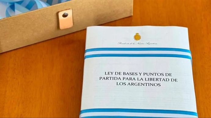 El Gobierno retiraría el proyecto de la ley Bases y no presentaría otros en todo el 2024