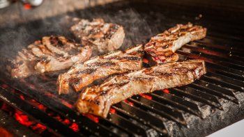 Insólito: el Gobierno de Santiago de Chile les pidió a sus habitantes que eviten hacer asado durante la Copa América