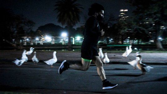 La Ciudad se llenó de porteños con ganas de hacer deporte, pero hubo complicaciones con el distanciamiento obligatorio