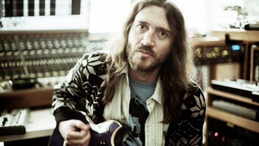 Bomba en el Rock: John Frusciante volverá a ser el guitarrista de los Red Hot Chili Peppers