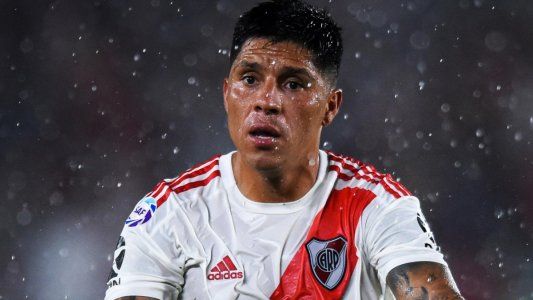 La imagen más esperada: el buzo de arquero que usó Enzo Pérez en River-Santa Fe