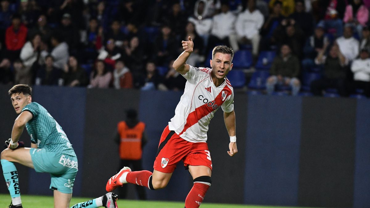 River reaccionó a tiempo y logró un valioso empate en la altura contra Independiente del Valle