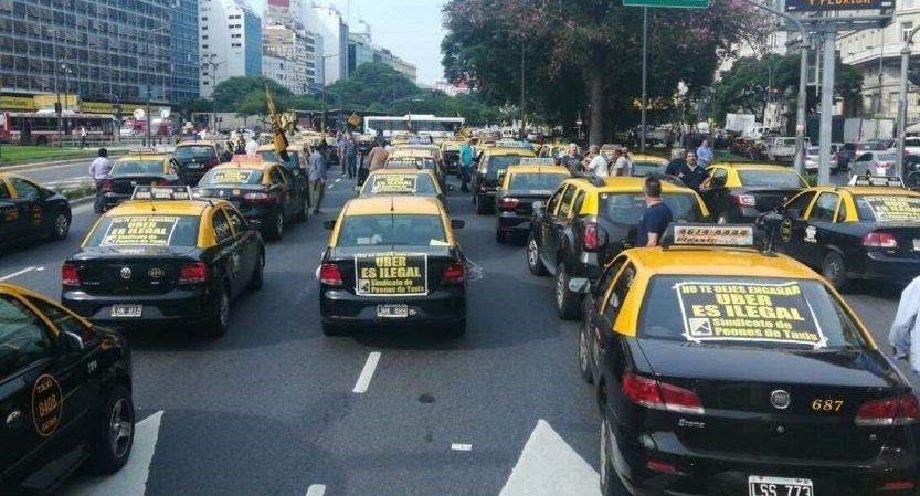 Los taxistas se movilizan a Plaza de Mayo