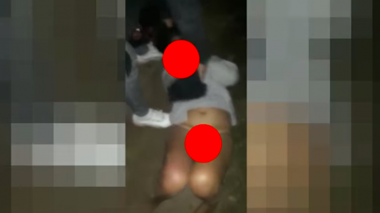 Encontró a su marido con la amante en pleno acto sexual en el auto y los escrachó con un video