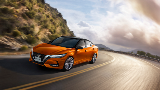 Llegó el nuevo Nissan Sentra. Se destaca por su equipamiento de seguridad