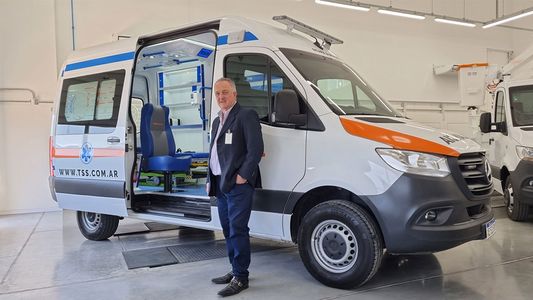 En plena crisis de 2001 lanzó una empresa de tecnología aplicada a salud y este año entregó la ambulancia presidencial