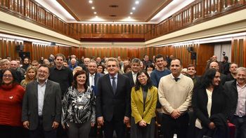 Batakis, Rossi, Kelly Olmos y Cuattromo, presentes en la Jornada sobre el futuro de las PyMEs