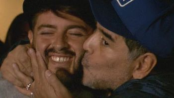 Diego Junior jugó por primera vez con su papá