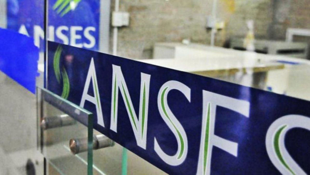 Jubilaciones, Pensiones, AUE: Quiénes cobran hoy 22 de marzo 2021