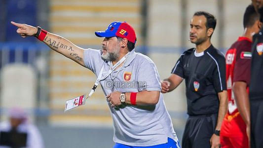 Diego Maradona habló de cuestiones futbolísticas tras el faltazo a la boda de Dalma