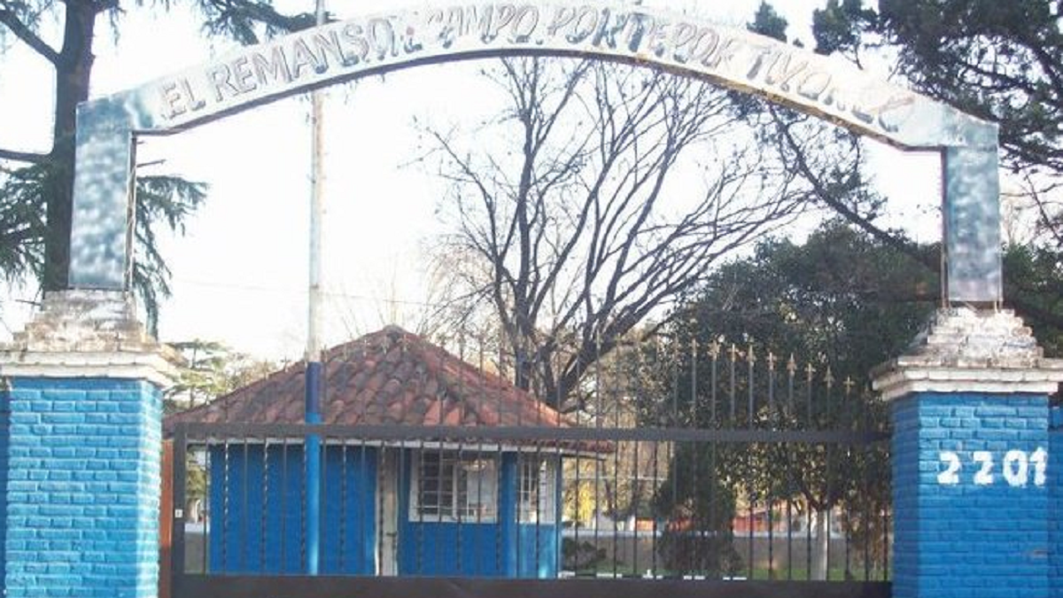 El cuerpo de la mujer estaba en un terreno baldío