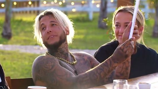 Las lágrimas del Chanchi Estévez y la llamativa carta de Alex Caniggia en El hotel de los famosos