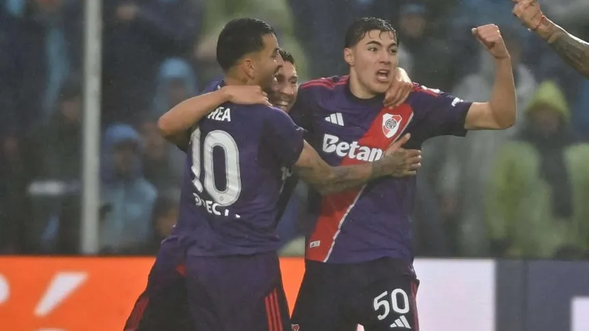 River le ganó 2-1 sobre el final a Atlético Tucumán. (@RiverPlate)