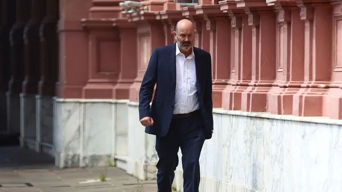 Sturzenegger planteó: “Cada gasto del Gobierno es un impuesto que tenemos que pagar los argentinos”.