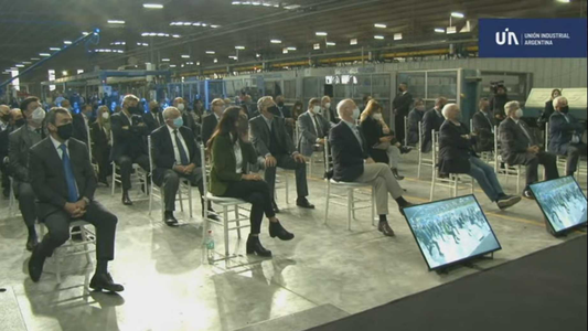 Lejos de los industriales y cerca de los sindicatos: ¿Por qué Alberto Fernández faltó al acto del Día de la Industria?