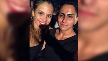 Barbie Vélez, muy cerca de un cantante de reggaeton en un boliche