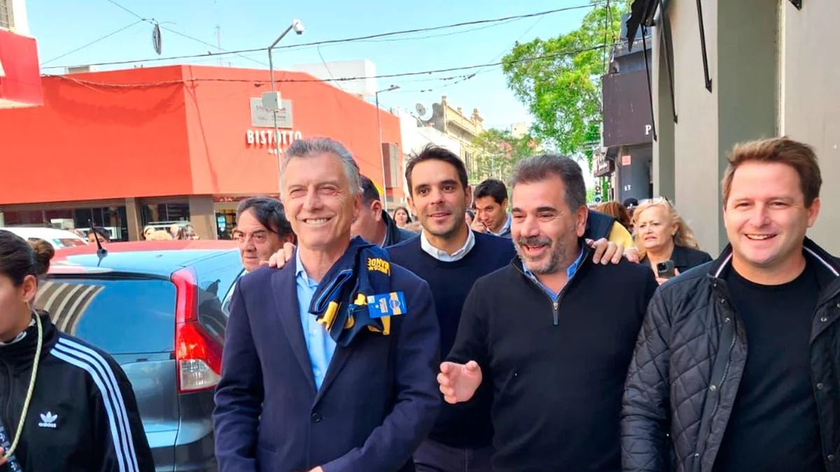 Cristian Ritondo de recorrida con Mauricio Macri. 