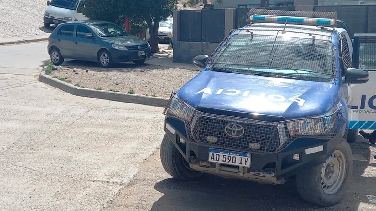 Horror en Caleta Olivia. Una nena de 6 años murió al ser atropellada por el auto de su madre.&nbsp;