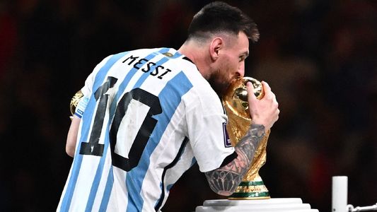 Subastaron seis camisetas que Lionel Messi usó en el Mundial de Qatar: ¿cuánto fue lo recaudado?