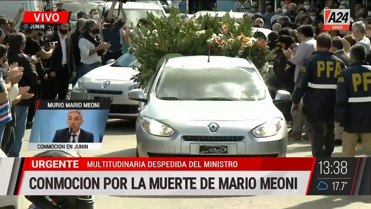 Familiares y amigos despiden en Junín al ministro de Transporte