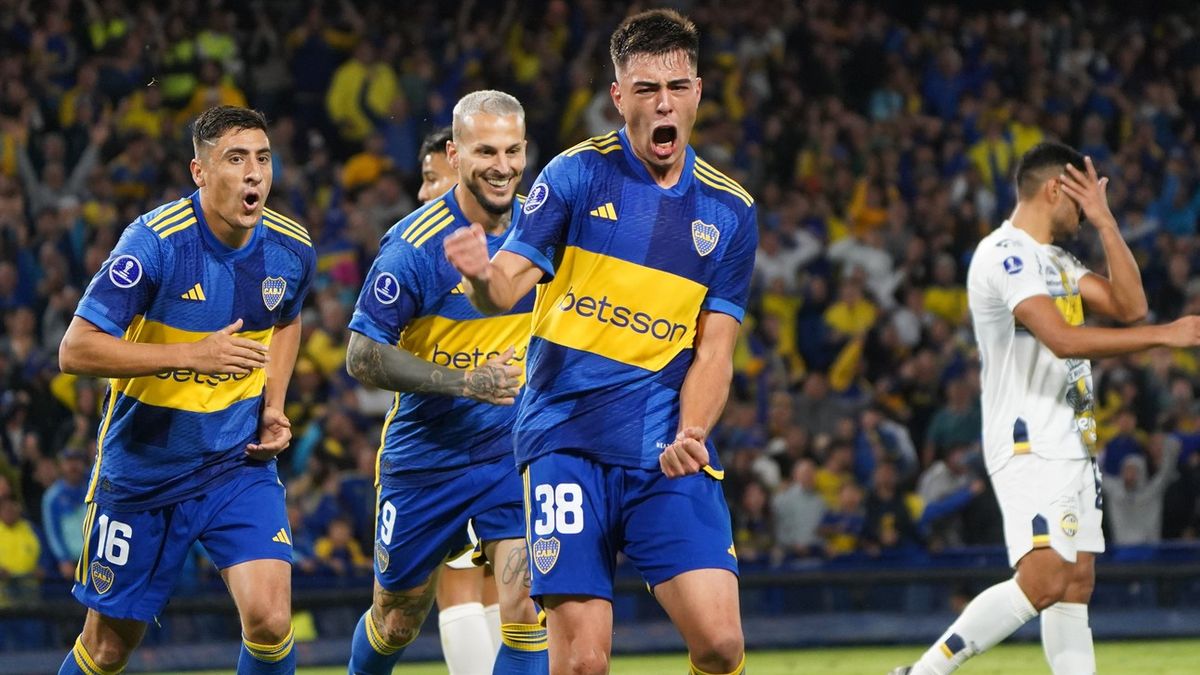 Aaron Anselmino abrió el partido para Boca (Foto: Clarín).