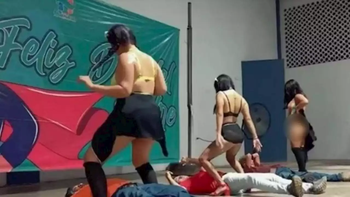 Día del Padre con strippers: un municipio prohibió la entrada a niños y mujeres