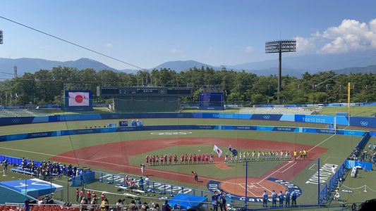 Empezaron los Juegos Olímpicos: Australia y Japón abrieron la competencia con el sóftbol femenino