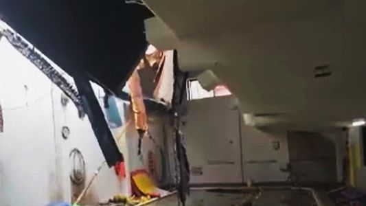 Caballito: una obra en construcción colapsó y provocó la caída del techo de una pileta infantil