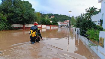 Ahora la DANA golpea Barcelona: lluvias torrenciales, inundaciones y vuelos cancelados