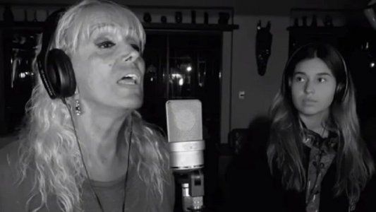 Valeria Lynch cantó hallelujah con la hija de su ex, Cau Bornes