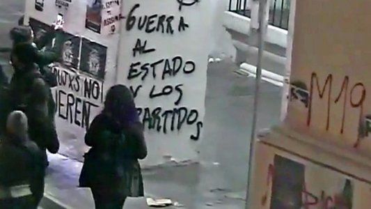 La reacción de Larreta cuando se enteró al aire que volvieron a vandalizar el Cabildo en la marcha por Santiago Maldonado