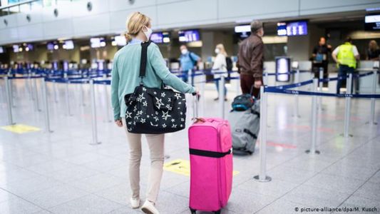 Aumentó la venta de pasajes para viajar a Estados Unidos antes de que rijan las restricciones a extranjeros