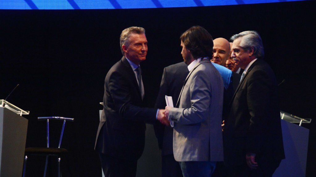 Un debate con seis candidatos, dos actores protagónicos y ningún cisne negro