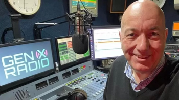 Un locutor de radio murió mientras estaba saliendo al aire