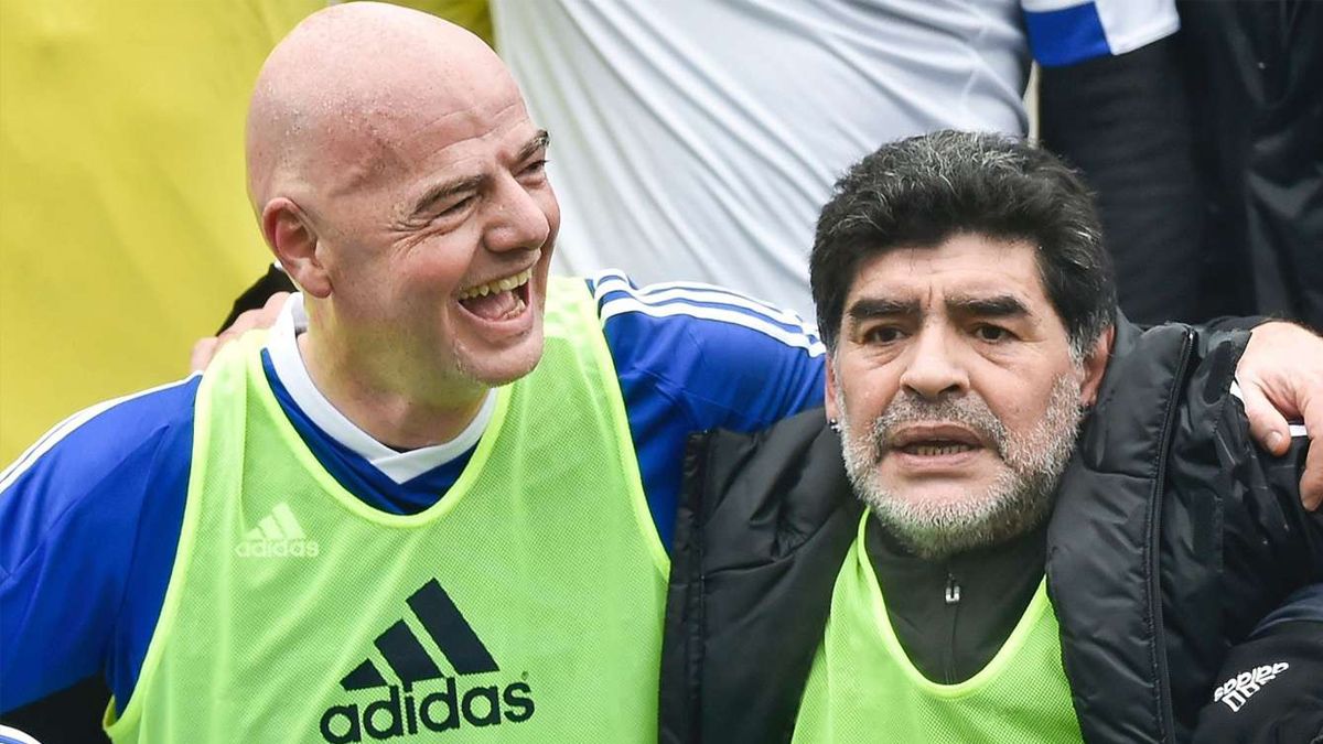 Infantino y Maradona