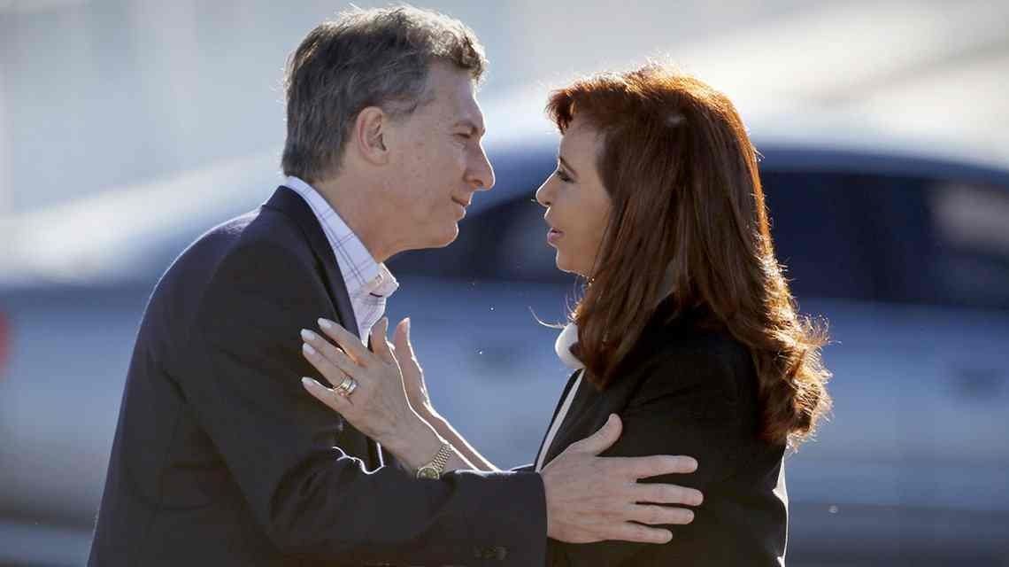 Mauricio Macri y Cristina Kirchner durante una inauguración