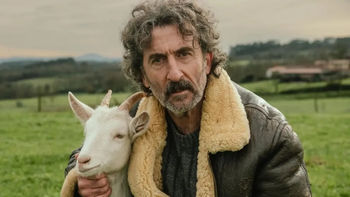 Quién es Luis Zahera el actor que brilla en Netflix con su nueva miniserie española
