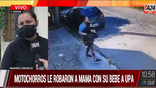 Quilmes: así motochorros roban a una mujer con su bebé
