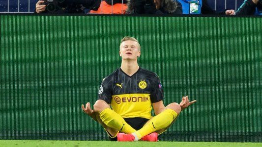 Con dos goles del imparable Haaland, el Borussia Dortmund le ganó 2-1 al PSG en Alemania por los octavos de la Champions