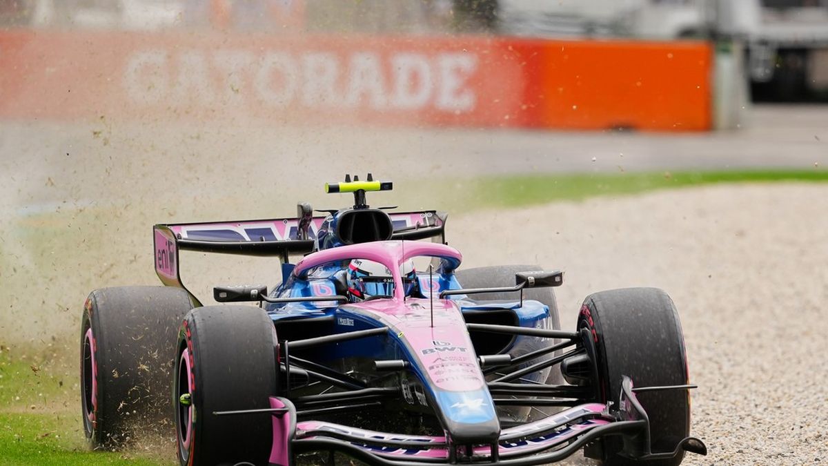 Colapinto partirá 16° en el GP de Australia tras una clasificación dominada por Mercedes