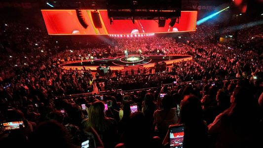 Luciano Pereyra y Abel Pintos llegaron al Luna Park para hacer historia