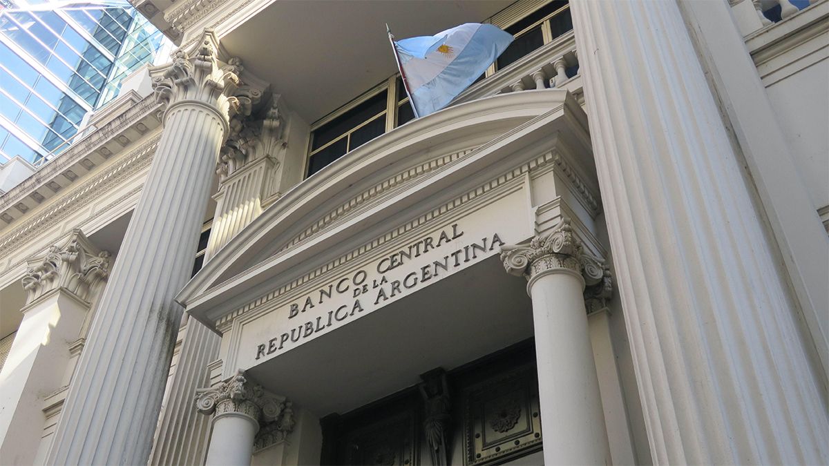 A cuánto estarán la inflación y el dólar a fin de año