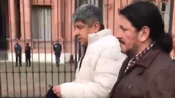 Fuerte escrache a Pablo Moyano de hinchas de Independiente en Congreso: Chorro, basura, se robaron todo