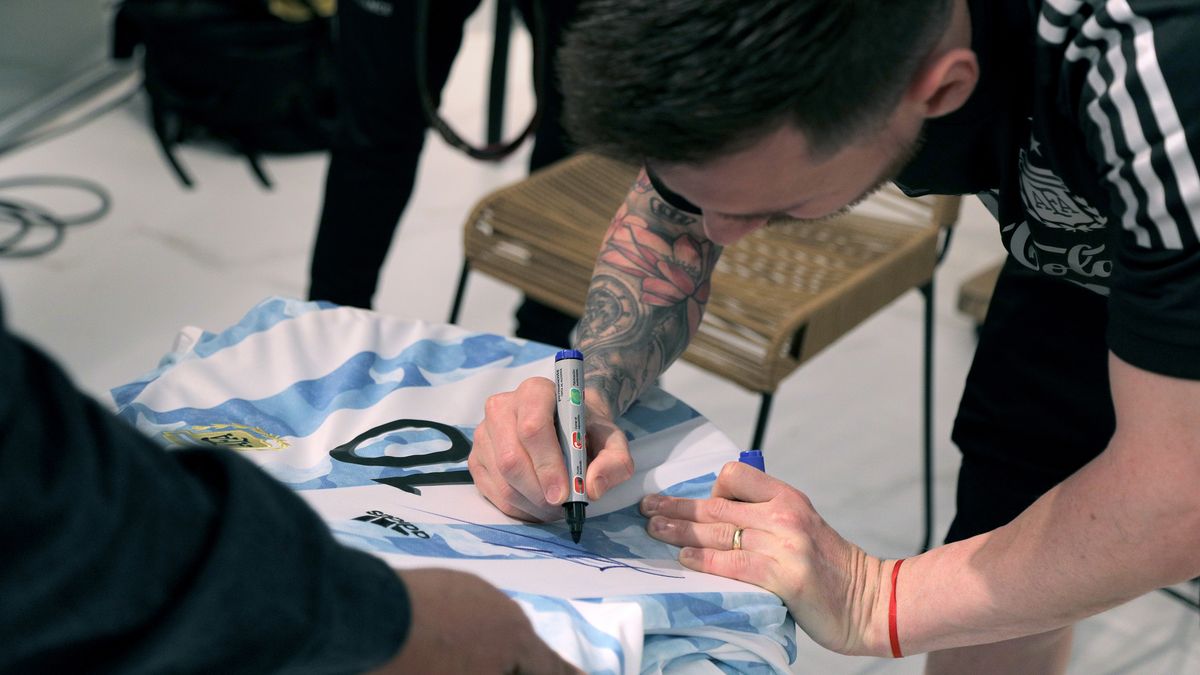 Messi se suma a los festejos por los 100 años de YPF&nbsp;