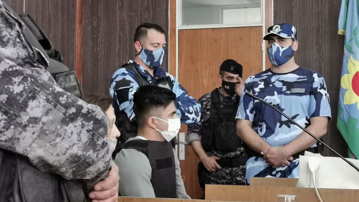 “Tenemos la condena a 35 años sin beneficios por el femicidio de nuestra hija y ahora se viene el otro juicio contra Martínez por la violación de una nena discapacitada. Podrían ser 15 años más, serían 50 en total”, dice Patricia