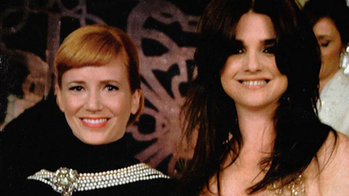 La ex y la actual mujer se Suar se encontraron en la gala de la revista Gente.
