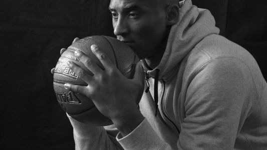 En un accidente de helicóptero falleció Kobe Bryant, leyenda de la NBA