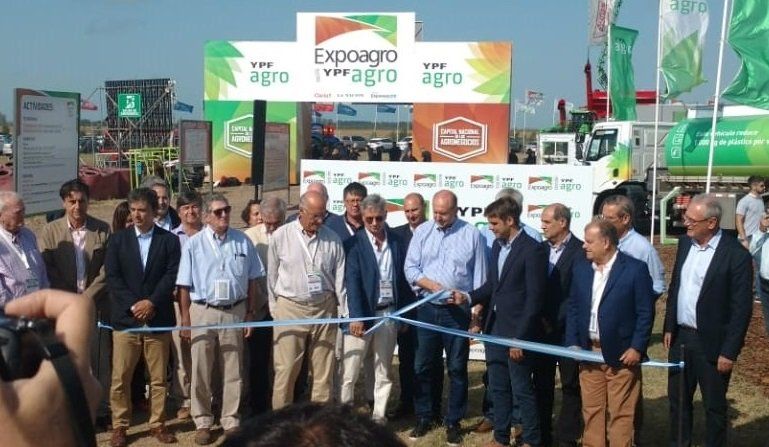 Sin autoridades nacionales y con críticas al paro del campo, se inauguró Expoagro 2020