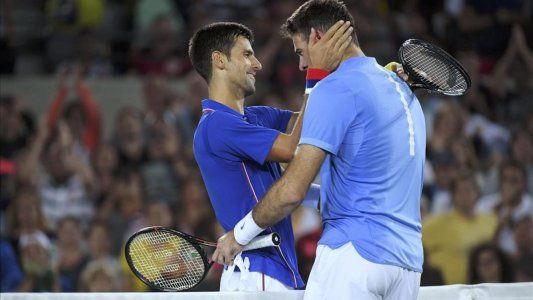 ¡Lindo duelo de chicanas! Djokovic los saludó en la previa del partido y Del Potro y Schwartzman le contestaron